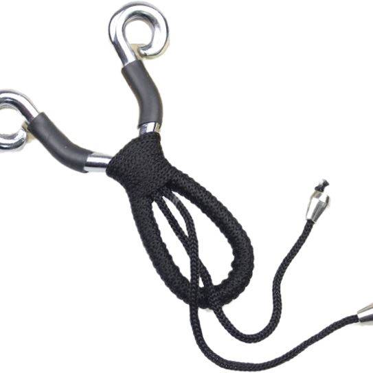 A naked bow to the back